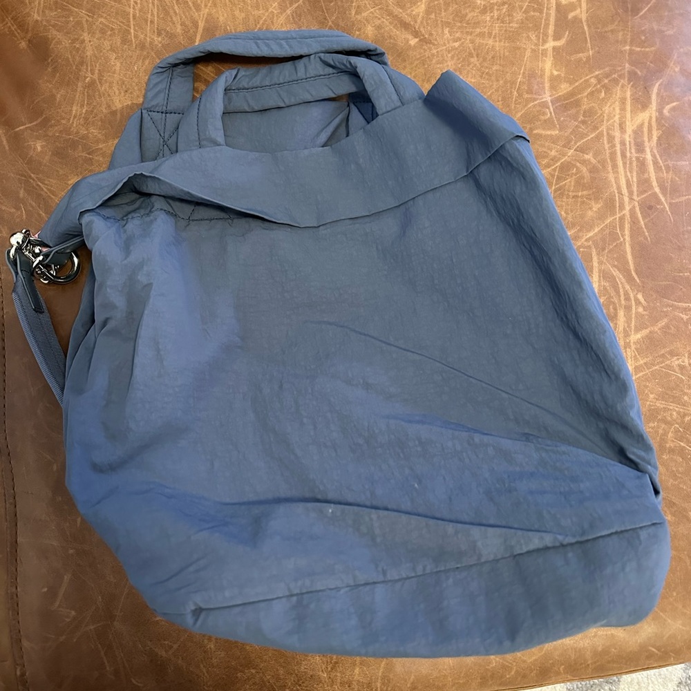 Lululemon bag